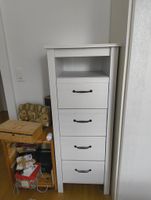 White chest of drawers
