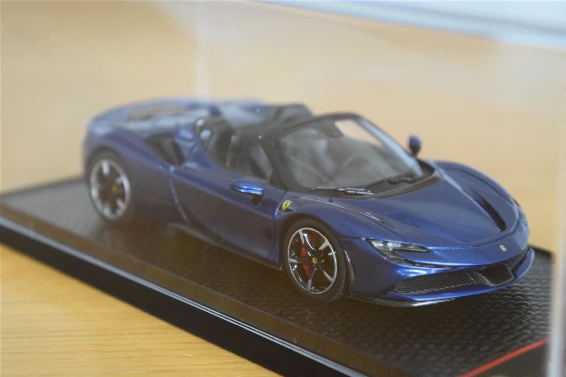 Modellini d'auto: 1/43 Ferrari SF90 Spider in blau – Nuovo e nell'imballaggio originale da Stein AR venduto da Krabbe2 3