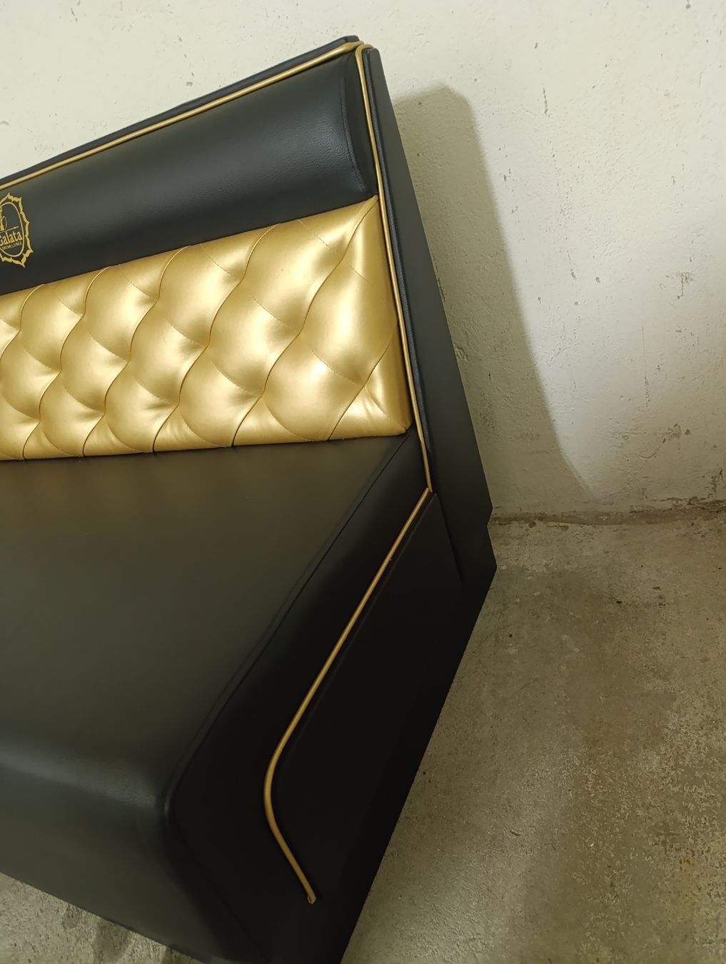 Sofas: Sofa Teil einer riesen Lounge – Gebraucht aus Romanshorn von dav_h2lv 1
