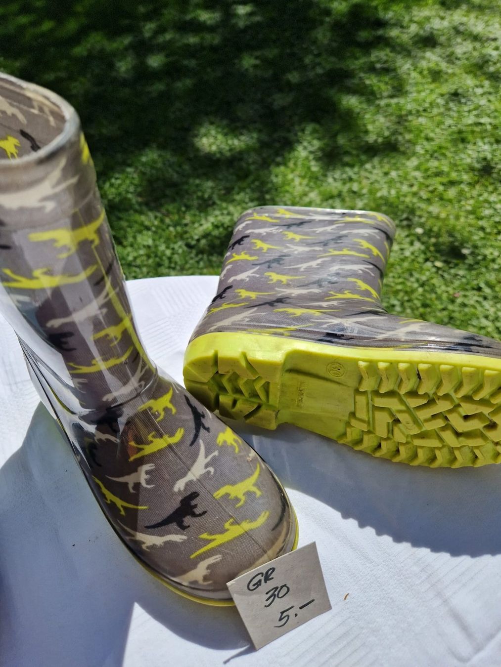 Scarpe per ragazzi: Gummistiefel, Dino Muster, Gr. 30 – Usato da Auswil venduto da Scottusa83