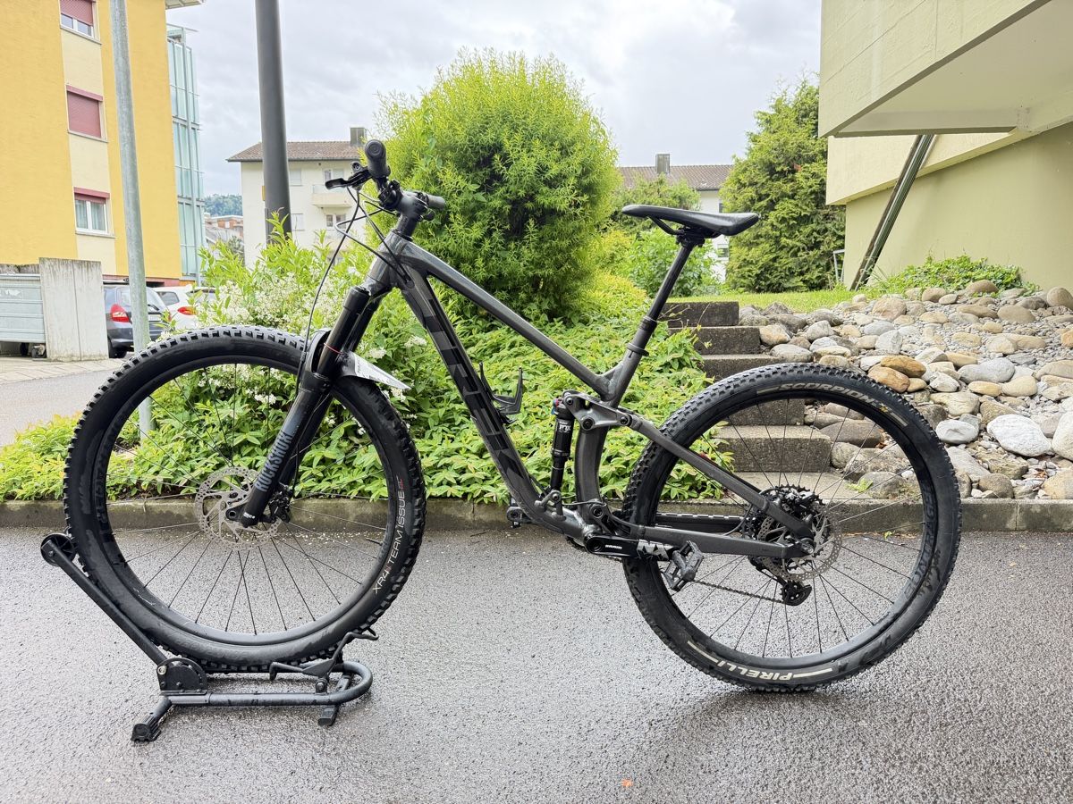 Trek Vélos: Trek Fuel EX 7 Gen 5 TOP MTB – D'occasion à Stansstad par 91PD 7