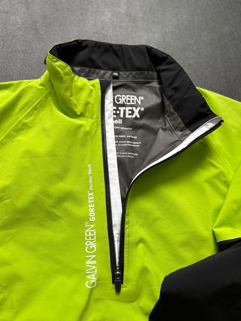 Giacche: Original Galvin Green golf rain jacket / fits like Nike XL – Usato da Horgen venduto da thesilverarrow 6
