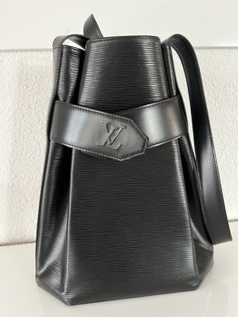 Schwarze Louis Vuitton Epi Ledertasche – Top Zustand!