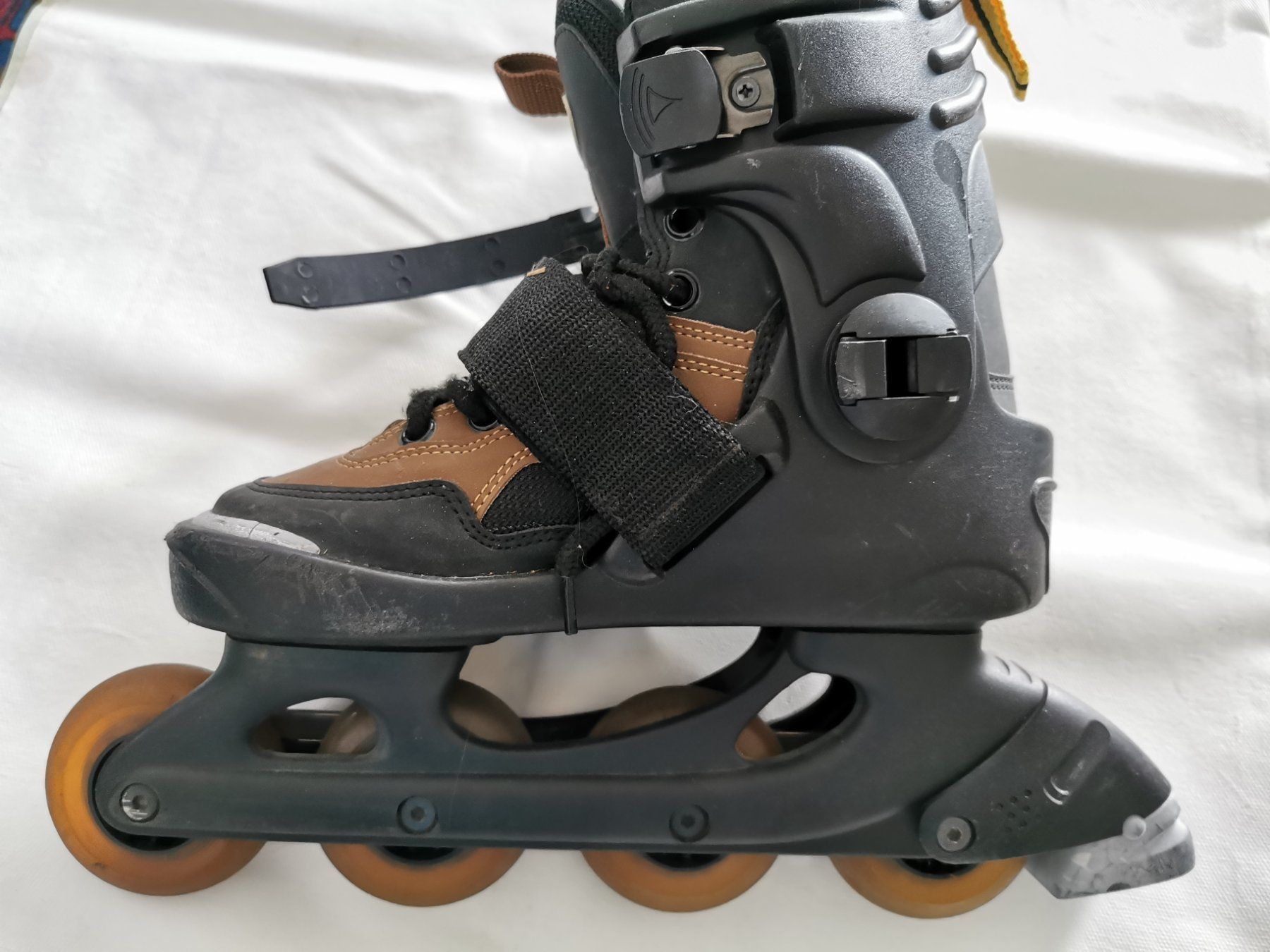 Pattini in linea & Pattini a rotelle: Inline Skates Grösse 6 = 38 – Usato da Winterthur venduto da Sushy-Power 1
