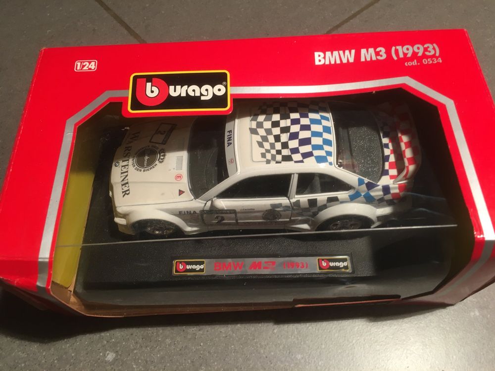 BMW M3 (1993) - Seltenes Modellauto 1:24 Burago (Neu und ...
