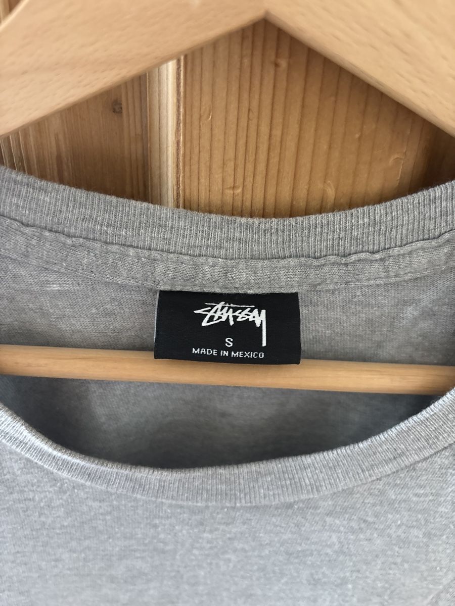 Stüssy T-Shirts: Stussy Tshirt mit coolem Backprint – Gebraucht aus Flums Hochwiese von sluechi 1