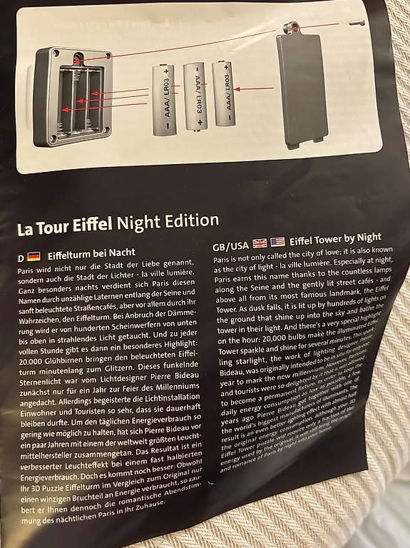 Puzzles: 3D-Puzzle Ravensburger Eiffelturm mit LED-Licht – Gebraucht aus Meilen von milasandra 3
