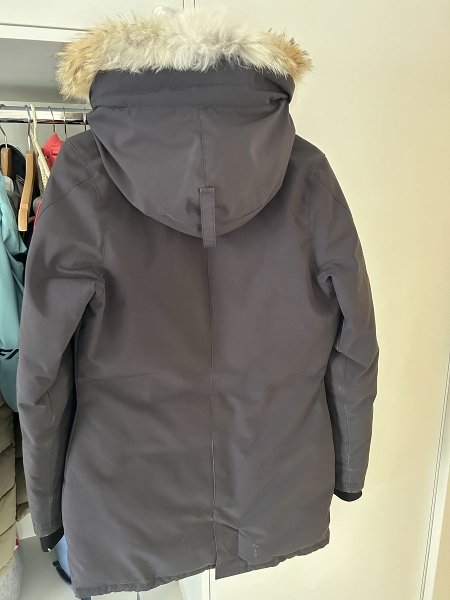 Canada Goose Mäntel: Canada Goose Winterjacke Daunenparka Gr. M – Gebraucht aus Goldswil von Juli20 5
