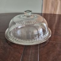 Vintage-Glasglocke mit Kuchen-/Käseständer