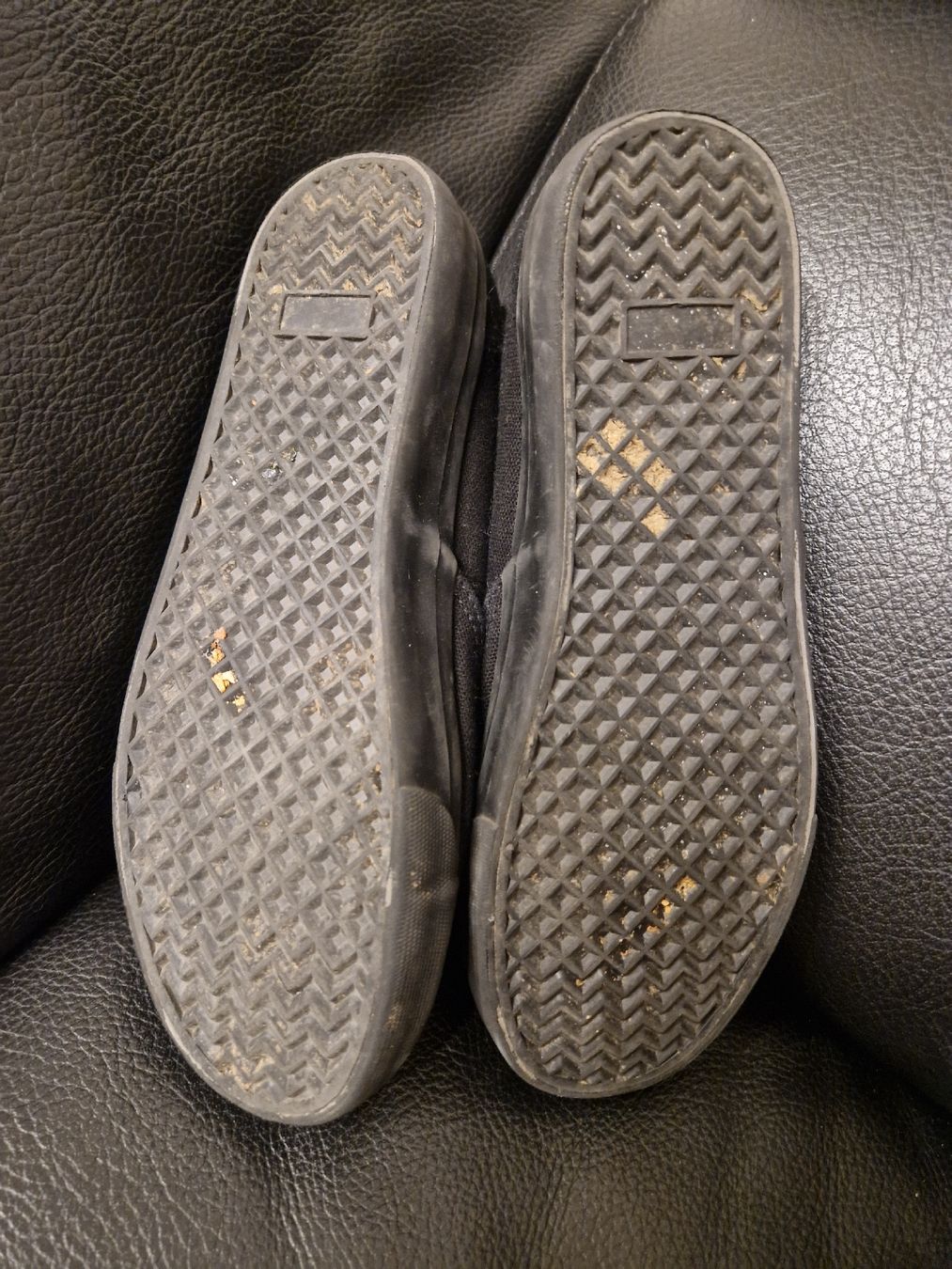 Herrenschuhe: Baskets noires Graceland, taille 37 – Gebraucht aus Penthaz von Sosotroc 1