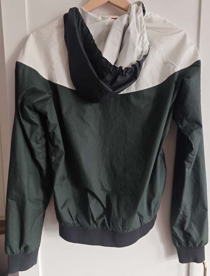 Nike Giacche: Nike Windbreaker – Usato da Steffisburg venduto da val_52y6 1