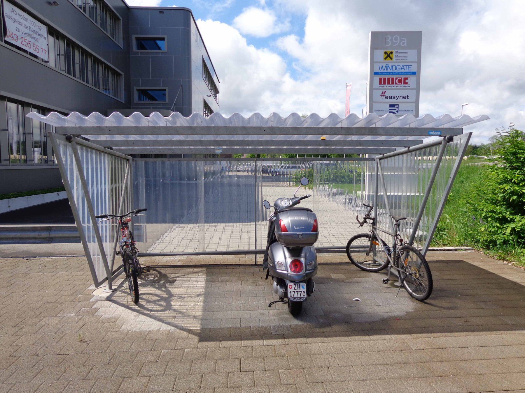 Piatti di portata: Steg-Wellplatte aus Polycarbonat – Usato da Spreitenbach venduto da VelopaSPR