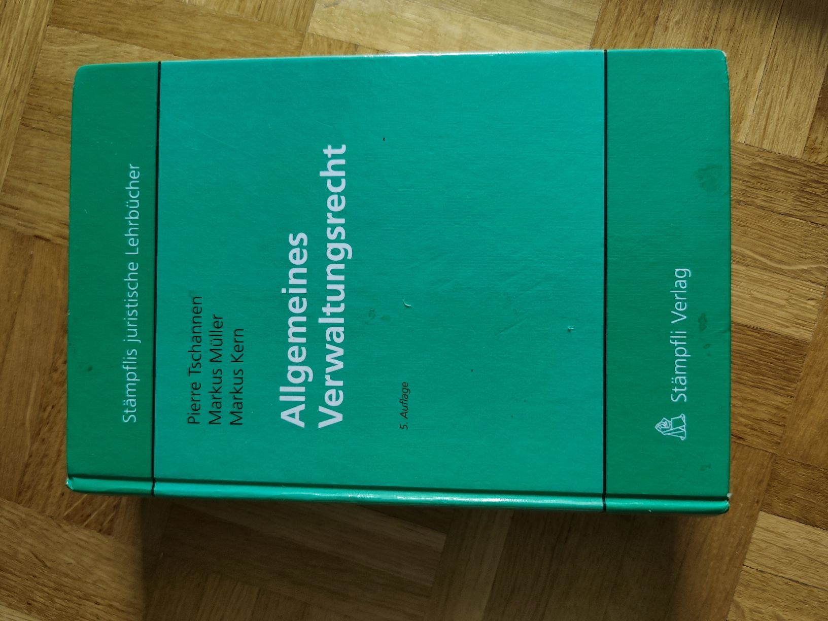 Libri: Allgemeines Verwaltungsrecht 5. Auflage – Usato da Bern venduto da noelkellerhals