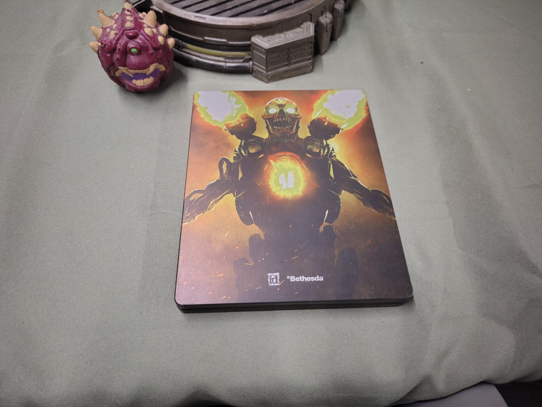 Sony Spiele: Jeu PS4 Doom Éditon Collector – Gebraucht aus Saxon von dan_drn5 3