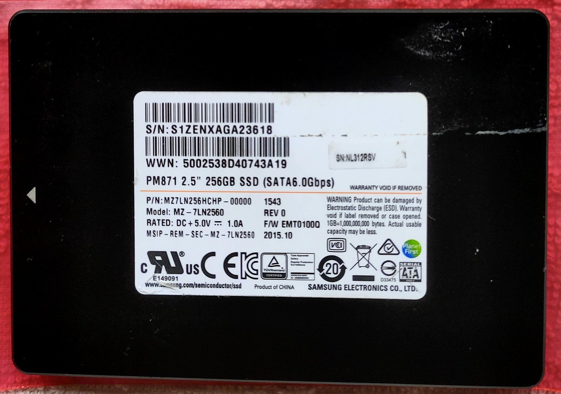Samsung Harddisks: SSD Samsung PM871 - 256 Go – Gebraucht aus Lausanne von syrinks