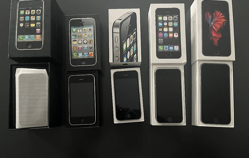 Apple Telefoni cellulari / Smartphones: iPhone Sammlung OVP | Apple 1. Generation | Rarität – Usato da Ebikon venduto da -SwissBoost 1