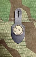 Schweizer Armee / Uniform / Militaria / Armee / Tenue A