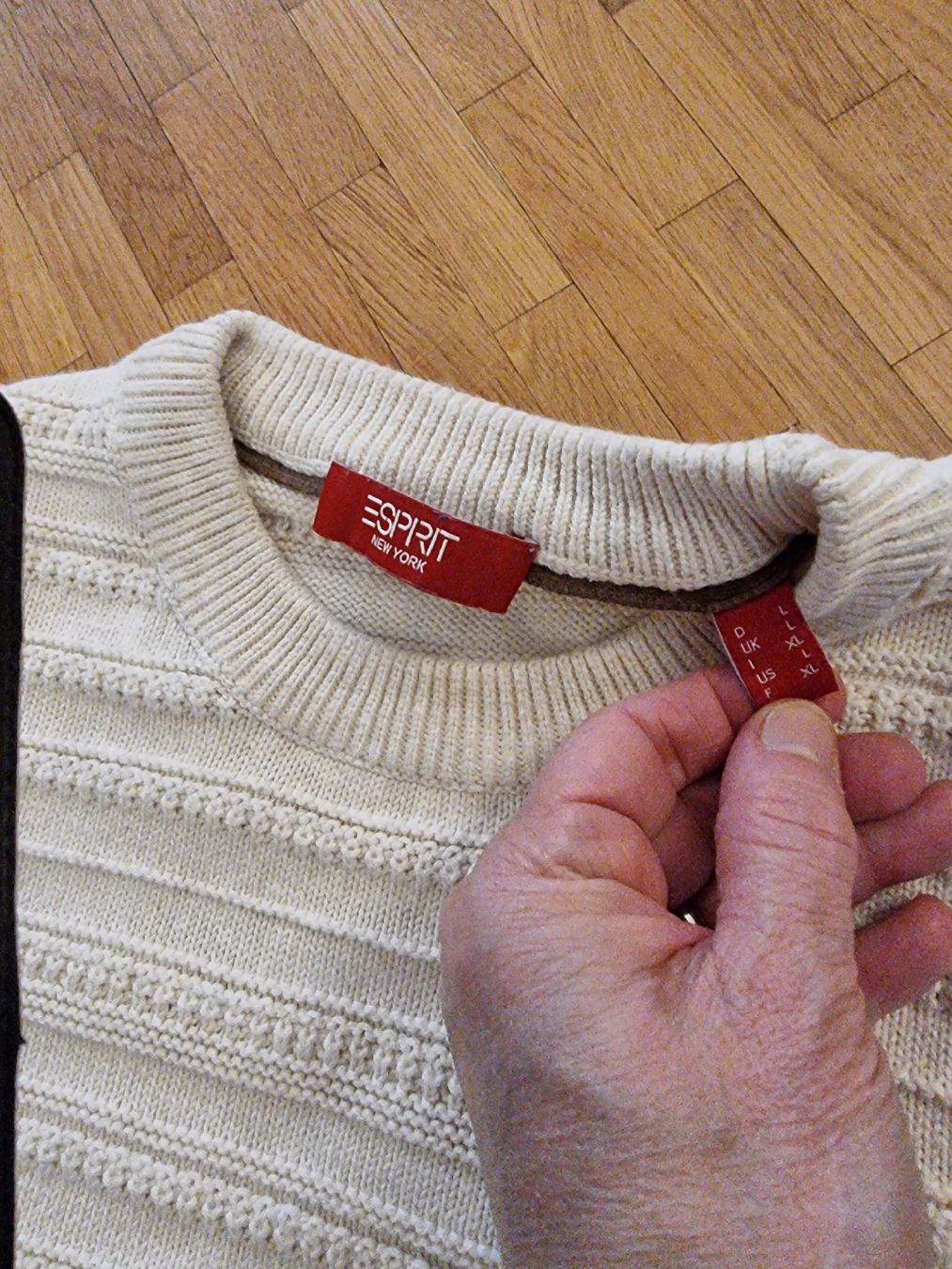 Esprit Maglioni & Felpe: Pull homme crème L Esprit  – Usato da Veyrier venduto da Leilazizou 1