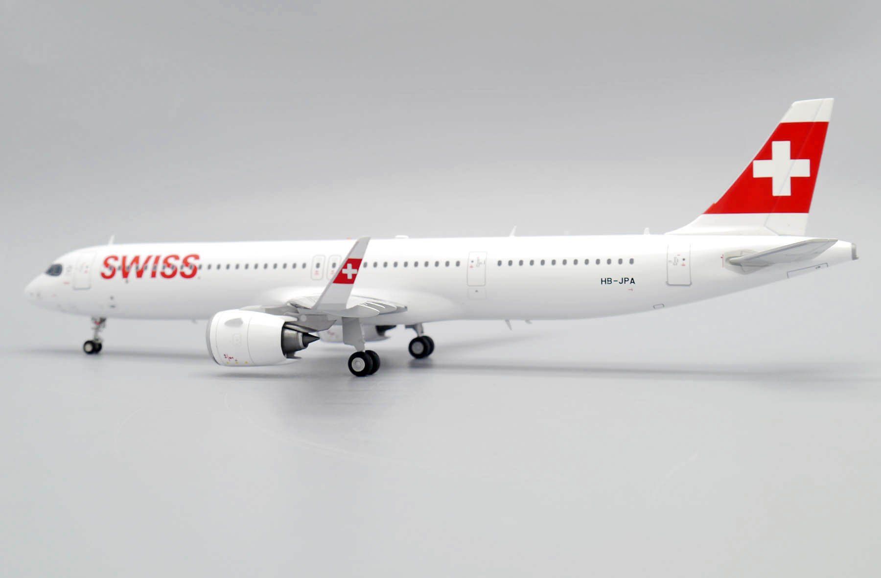 Swiss Kit di modellismo & Modellini statici: A321neo SWISS – Nuovo e nell'imballaggio originale da Morges venduto da iljamuromez