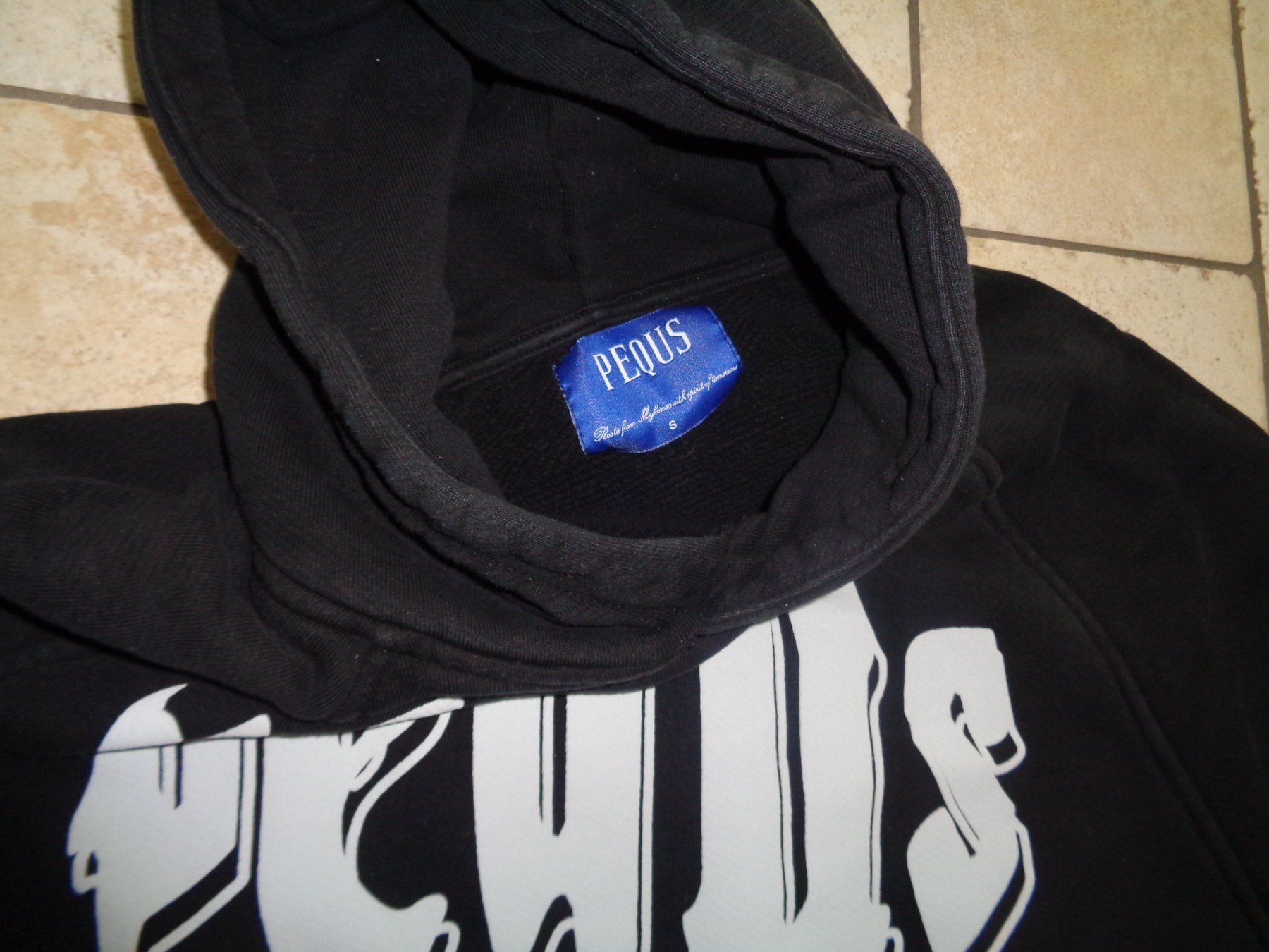 Pullover & Sweatshirts: Pulli  Pequs  Grösse S – Gebraucht aus Kreuzlingen von Robi-2003 2