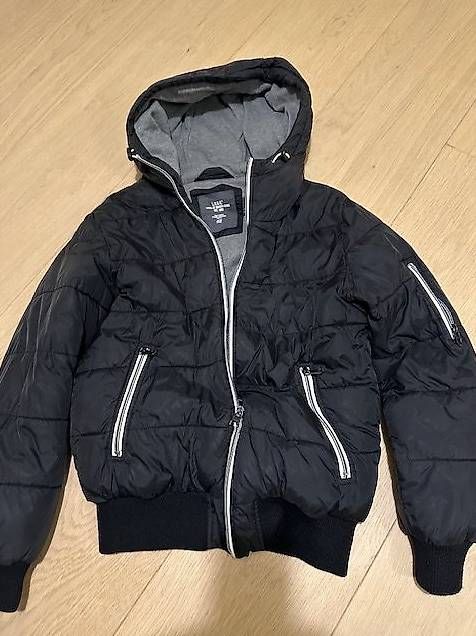 H&M Giacche: Doudoune en parfait état taille S – Usato da Muraz (Collombey) venduto da dor_hp2w