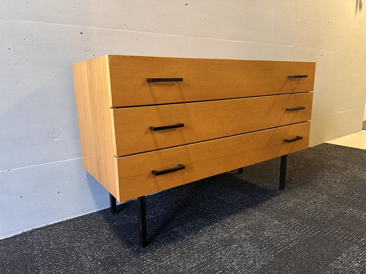 Cassettiere: Mid Century Modern Kommode, Sideboard mit 3 Schubladen. Top – Usato da Lustmühle venduto da Belair1955 3