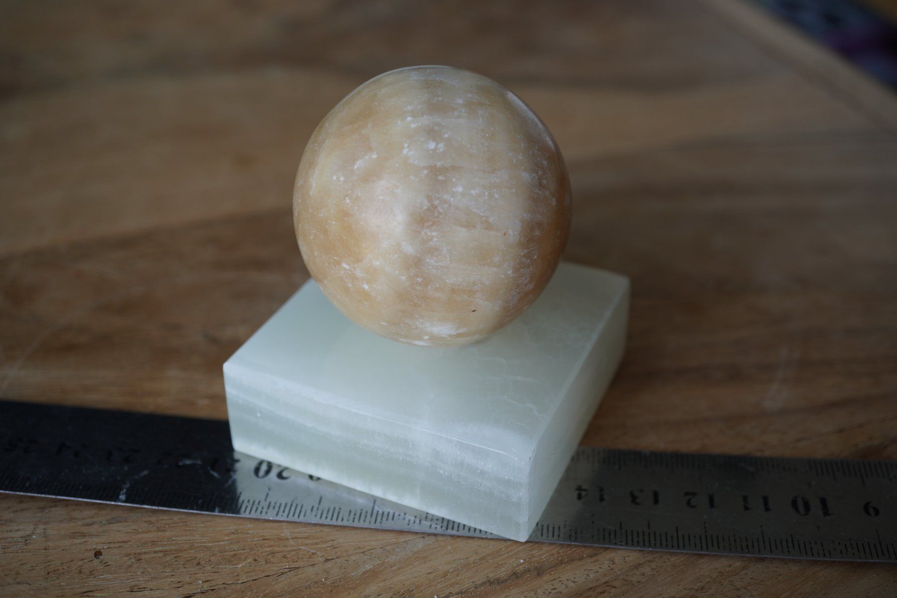 Mineralien & Heilsteine: Clacit Gelb    Kugel mit Base     Räumung – Neu und originalverpackt aus Eschenbach SG von topstone 3