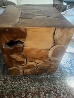 Beistelltisch Holz massiv, rustikal Unikat ca. 45x45cm