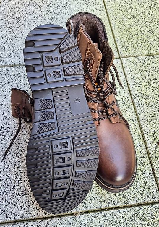 Chaussures hommes: Winterschuhe/Winterstiefel  Dockers gr. 46 Neu – Neuf (Voir description) à Basel par pedjolino01 1