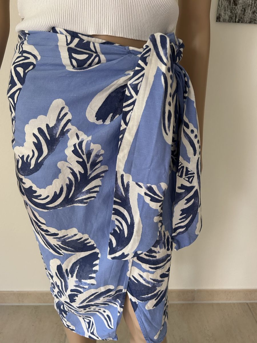 H&M Röcke: Summer Skirt Blue White Wrap Look Patterned Size S – Gebraucht aus Saland von ele_vc96 2