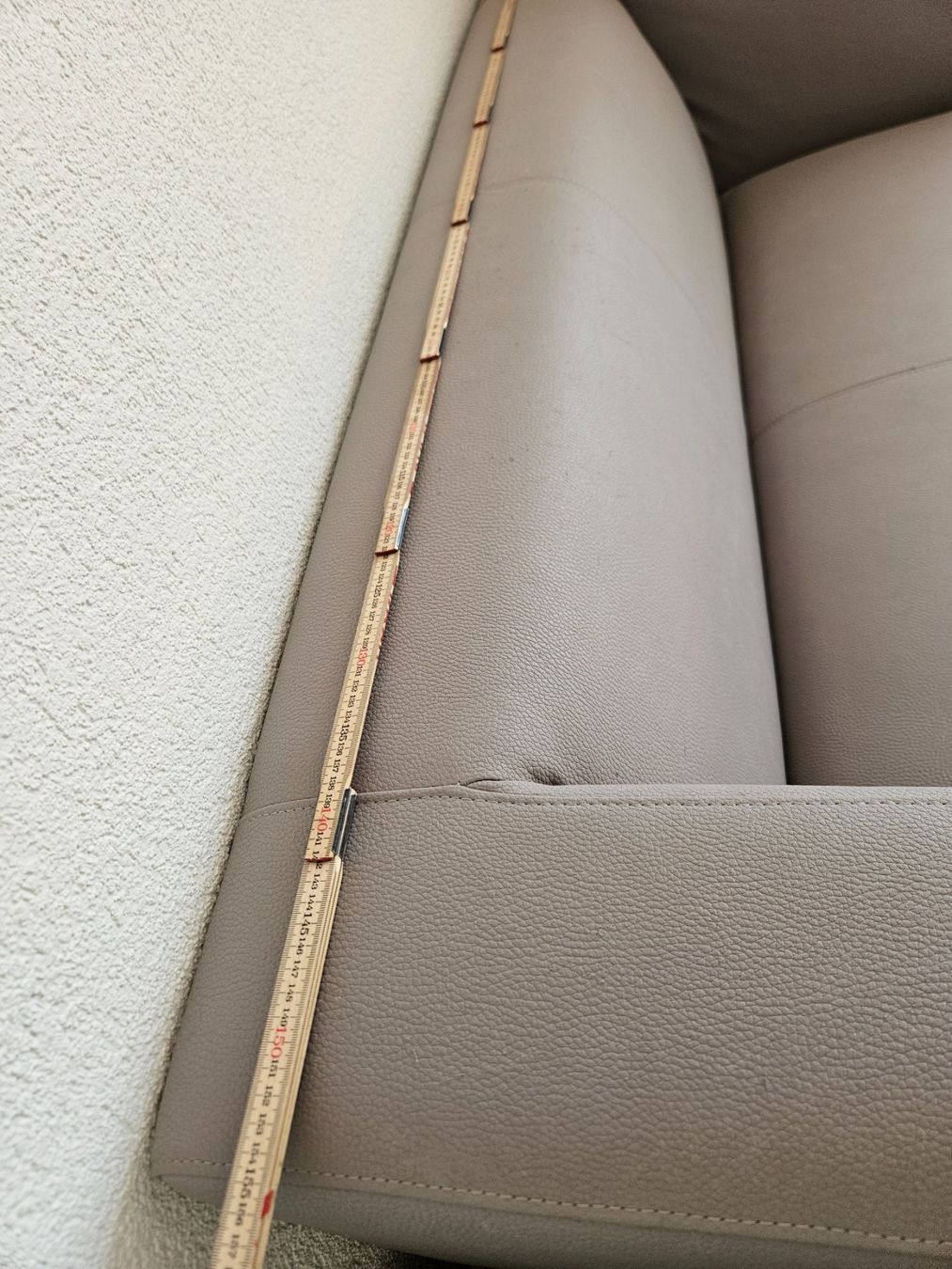 Sofas: Sofa grau 2 jährig gebraucht – Gebraucht aus Rickenbach b. Wil von soleilsuisse 1