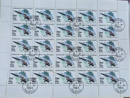 MADAGASCAR - feuille de 25 timbres thème poisson, coquill
