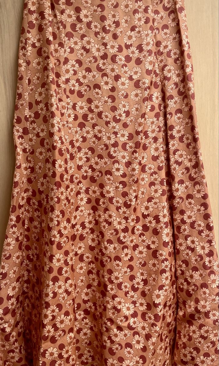 Sandro Gonne: Sandro midi skirt size 2 – Usato da Yverdon-les-Bains venduto da pen_bbz8 6