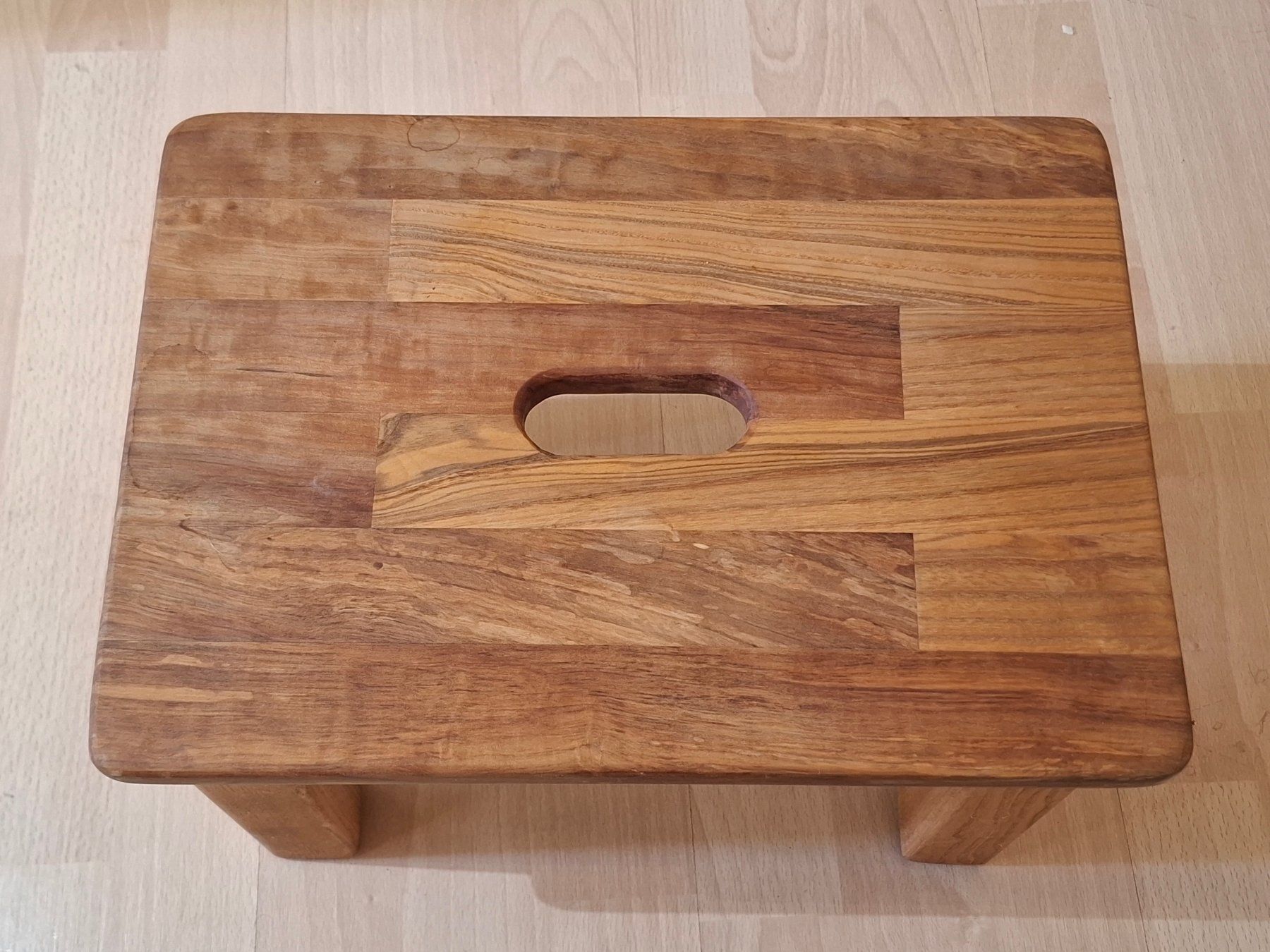 Sgabelli: Vintage Schweizer Tritt Hocker aus massiver Eiche – Usato da Zürich venduto da bruzolda 2