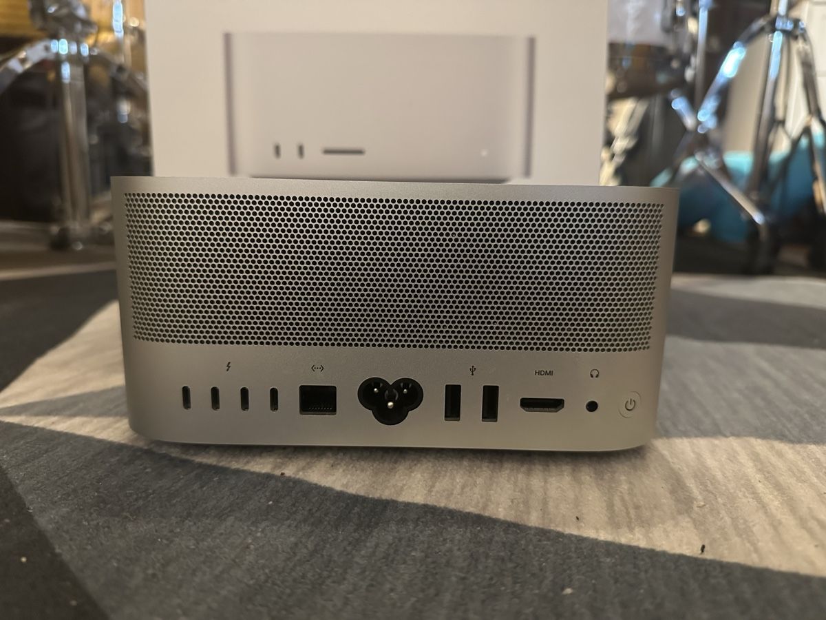 Apple PCs: Mac Studio M1 MAX / 32 RAM / 1TB – D'occasion à porrentruy par alp_62jd 1