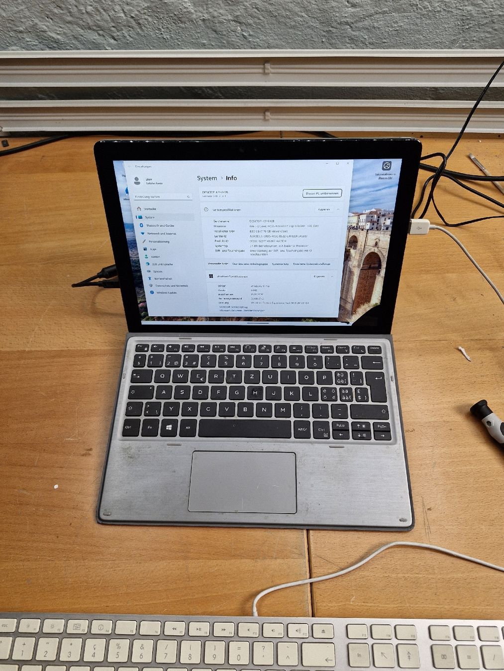 Dell Notebook: Dell Latitude 7200 2 in 1 Defekt  – Difettoso da Adliswil venduto da SaveElektro