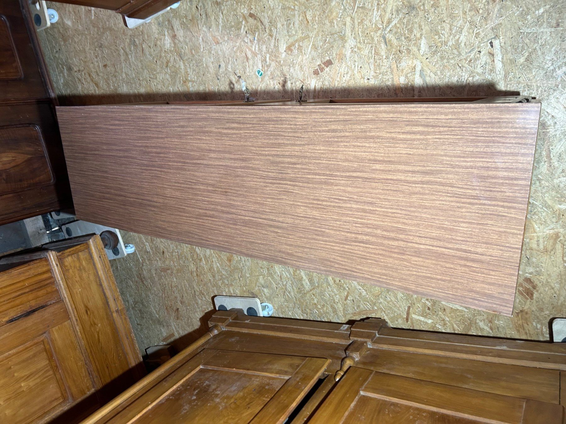 Cassettiere: Antikes Nussholz Sideboard Kommode Anrichte Vintage – Usato da Koblenz venduto da Rbaldinger54 3