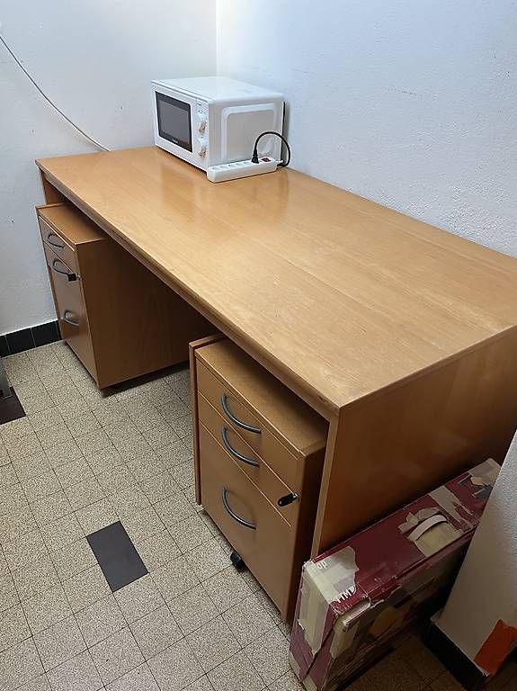 Scrivanie: Bureau / Schreibtisch  – Usato da Bern venduto da art_kzz8