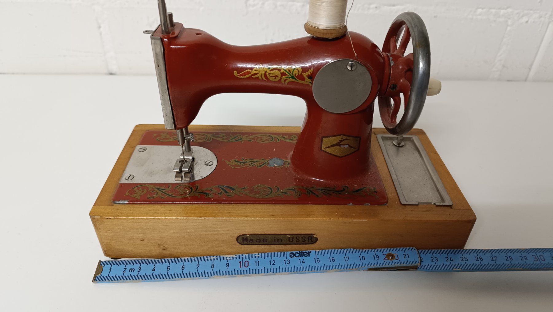 Giocattoli: Mini Nähmaschine UDSSR vintage – Usato da Zürich venduto da Jul69 7