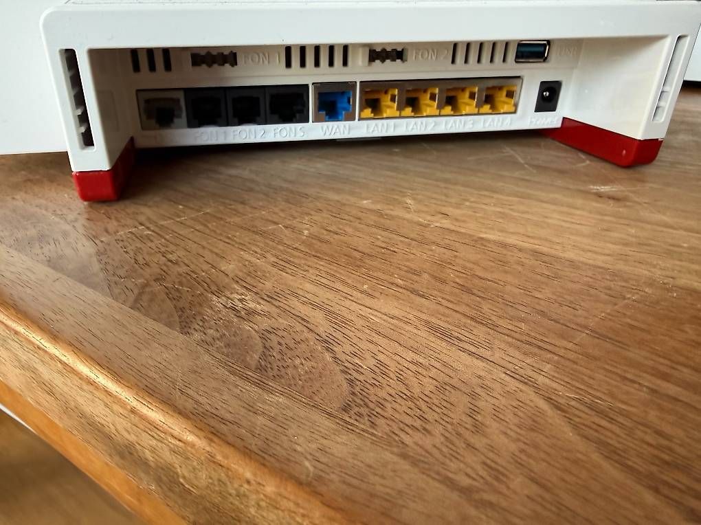 Modems & Routeurs: Fritzbox 7853 – D'occasion à Stein am Rhein par fabio8260 2