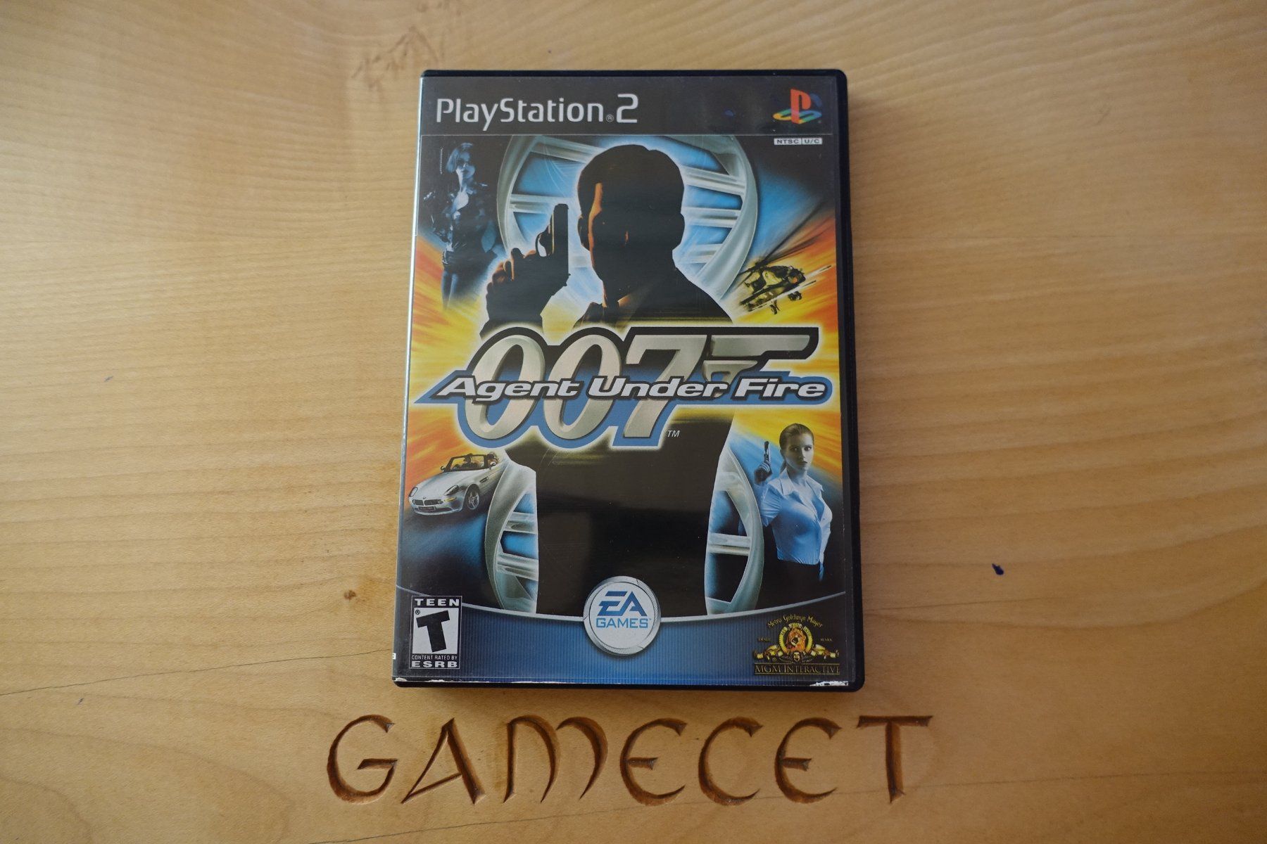 Sony Jeux: James Bond 007: Agent Under Fire - Amerika – D'occasion à Steinach par Gamecet
