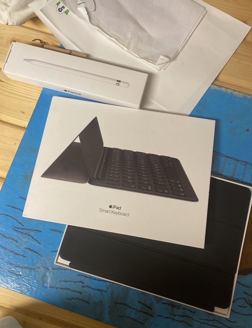 Apple Tastiere: Apple Smart Keyboard et Pencil – Nuovo e nell'imballaggio originale da Epalinges venduto da asia.picasso 2