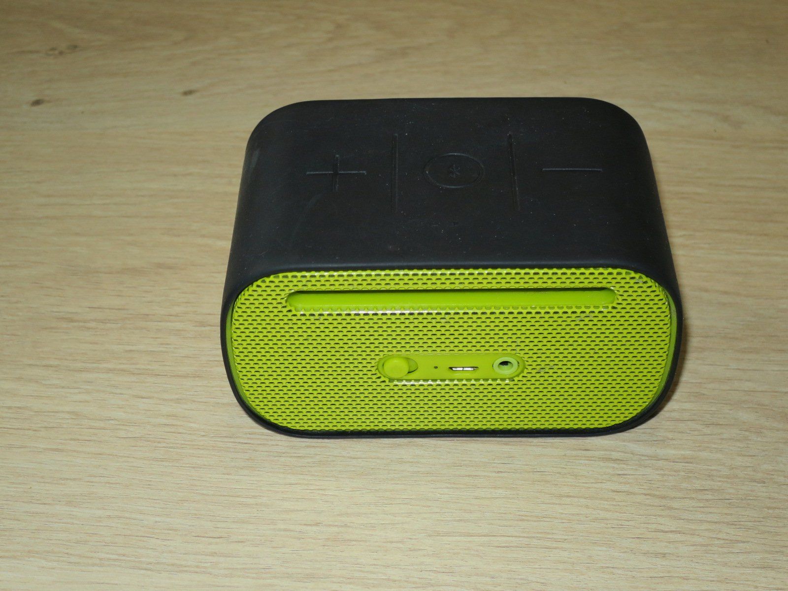 Ultimate Ears Casse acustiche: Ultimate Ears Mini-Boom Bluetooth Lautsprecher – Usato da Gundetswil venduto da Maegez 1