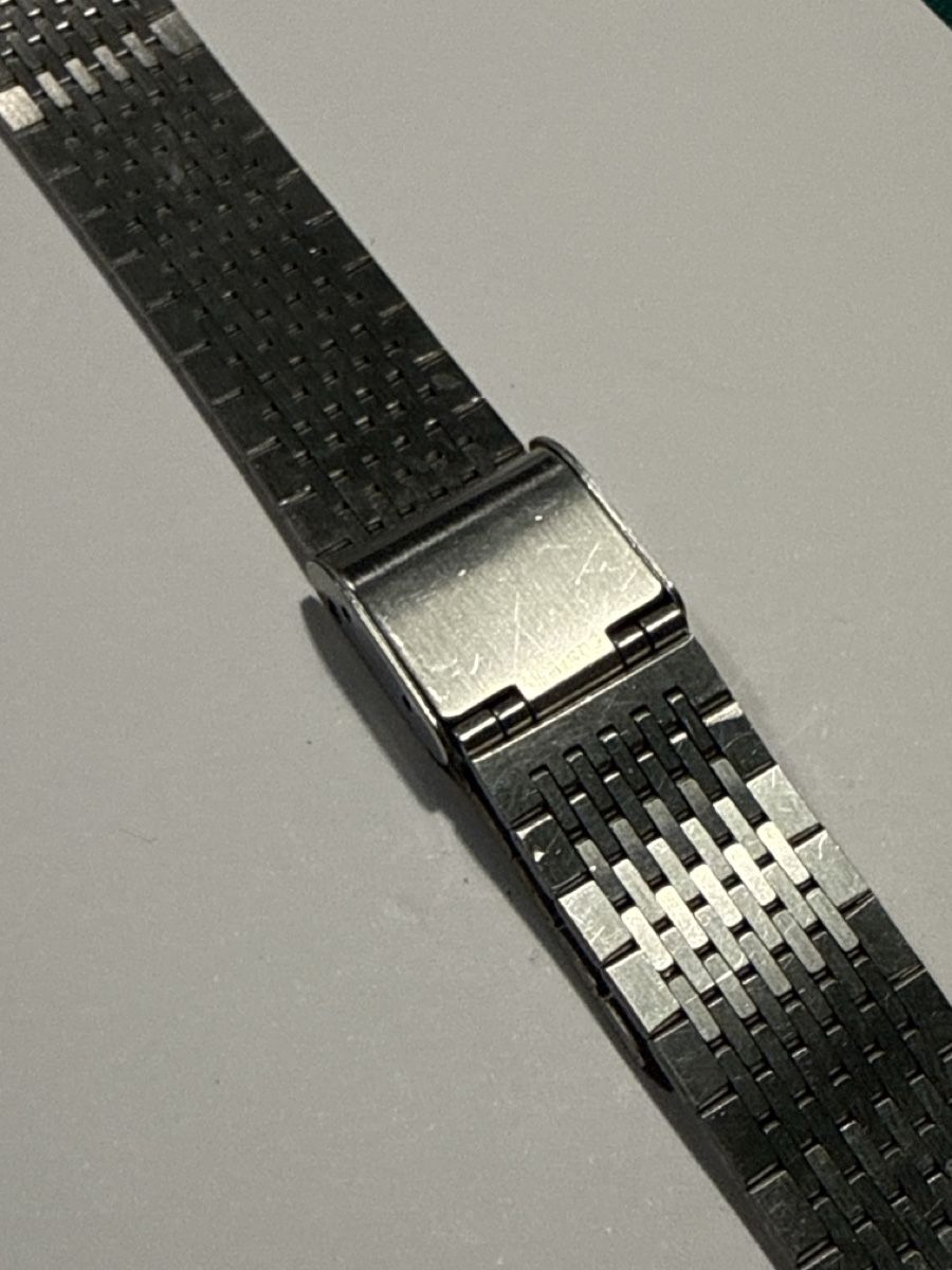 Bracciali & Braccialetti: Bracelet montre acier  – Usato da Thônex venduto da Jerry_lee 4