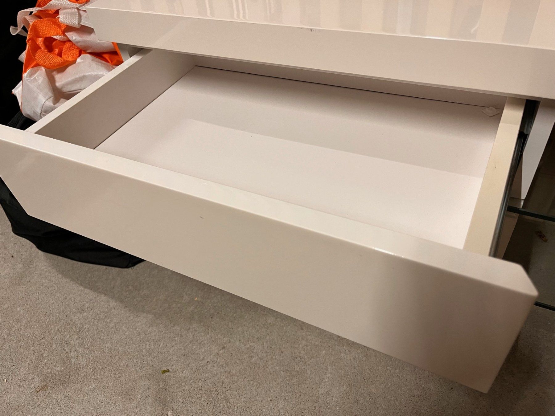 Meubles TV: TV Ablage Weiss – D'occasion à Kreuzlingen par kev_fp8k 1