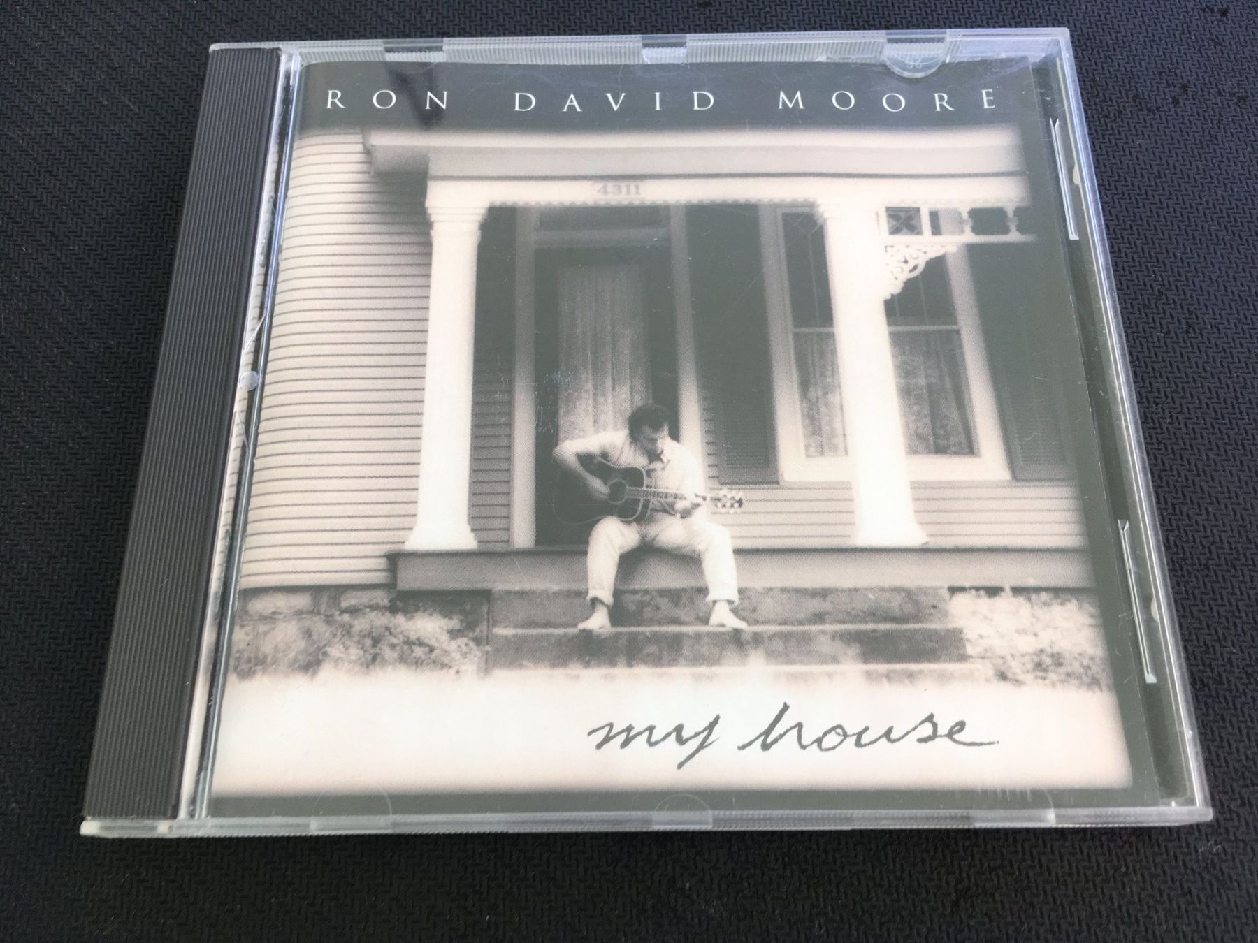 CD: Ron David Moore - My House -CD- – Usato da St.Gallen venduto da MedienJoe