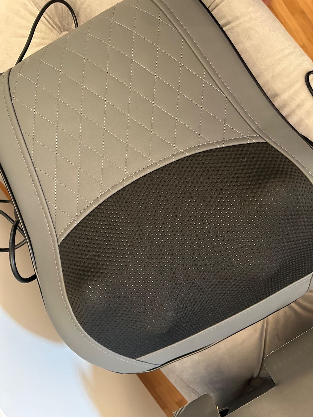 Appareils de massage: Massagegerät – D'occasion à Bottmingen par Cesar1234 1