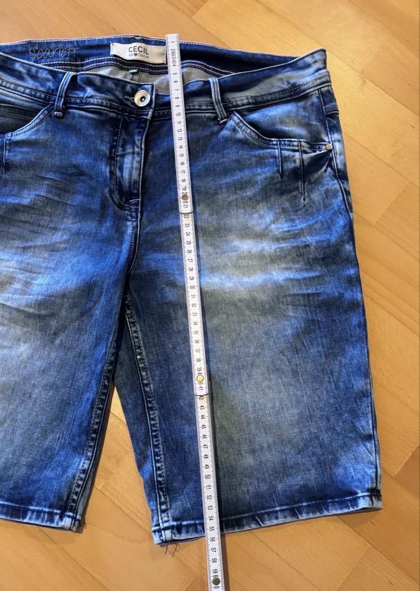 Cecil Jeans: Cecil Scarlett Jeans Gr. 32 – Gebraucht aus Bonstetten von swiss_diver 4
