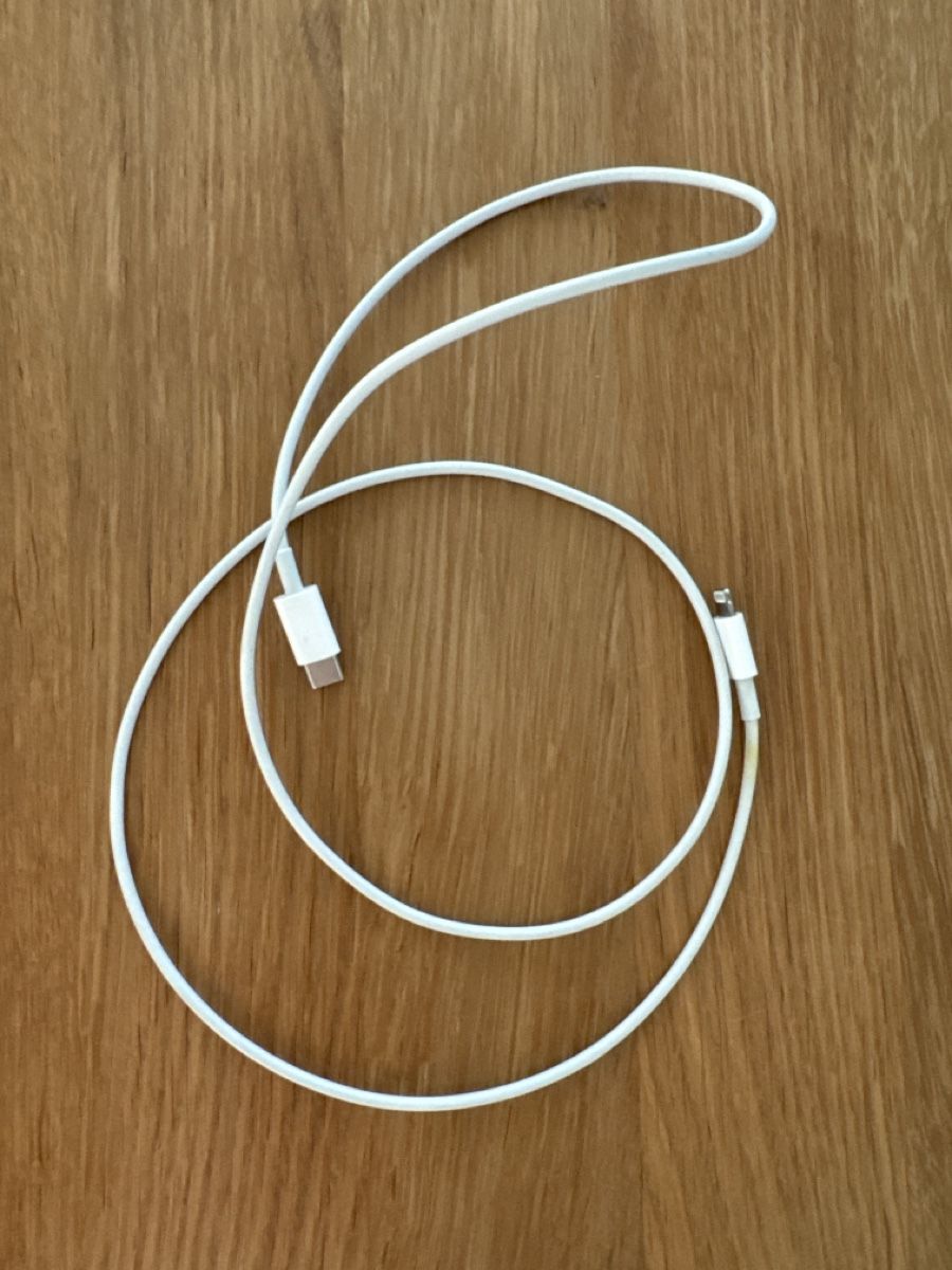 Apple Telefoni cellulari / Smartphones: Apple iPhone 11 Pro midnight green – Usato da Eschenbach SG venduto da Patrick.original 2