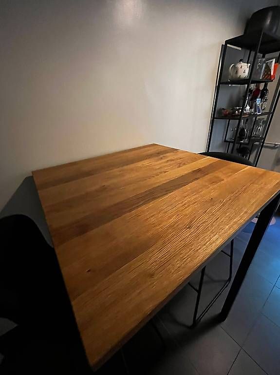 Micasa Tischset: Table de bar et chaises – Gebraucht aus Genève von lae_j8jy 2